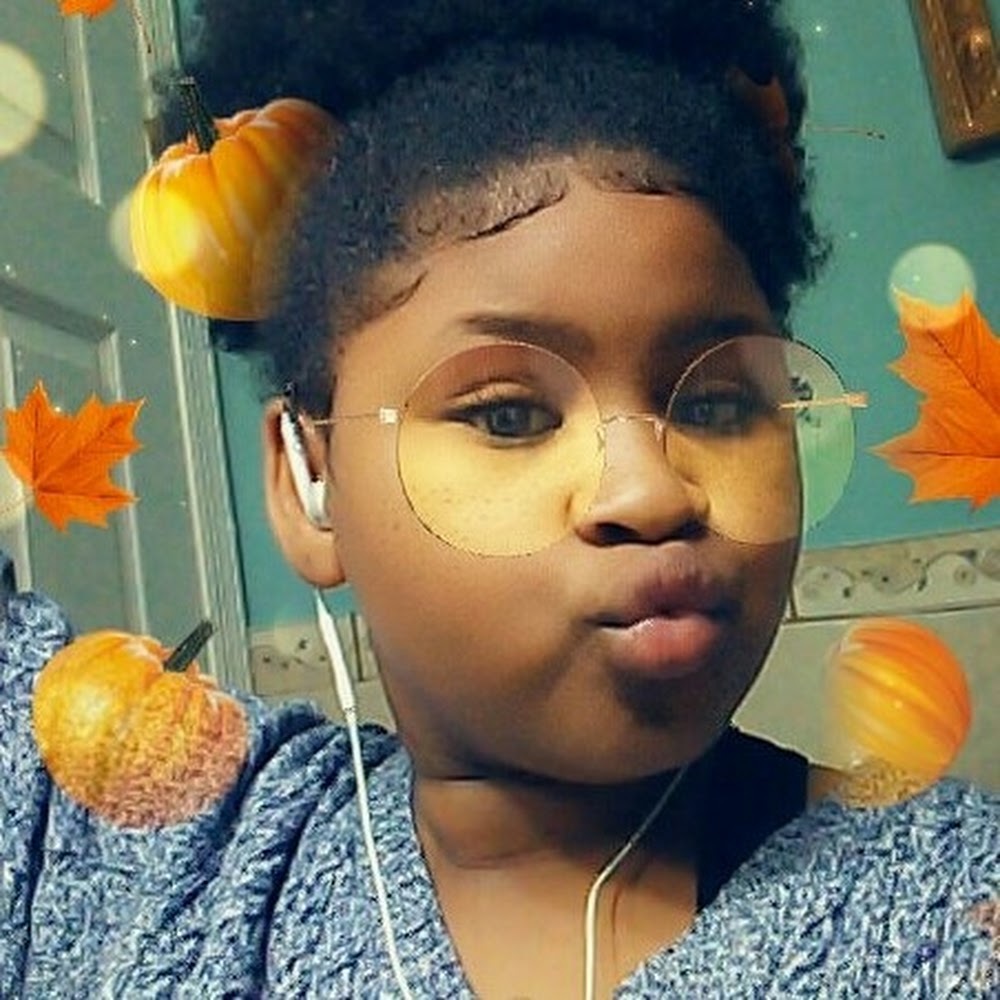 Meet your Posher, Nicka's